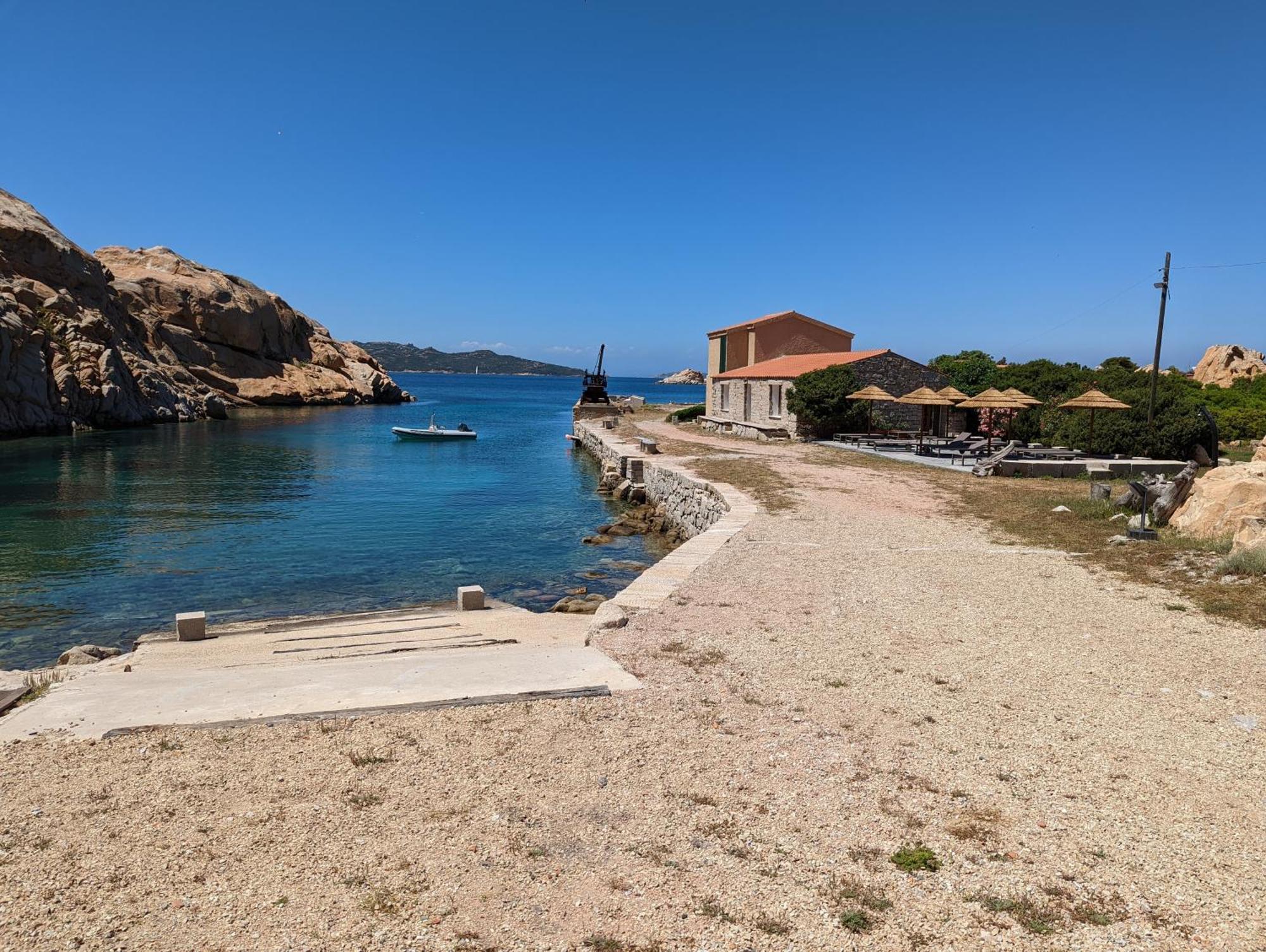 Residence Cala Francese - Case Sul Mare La Maddalena  Luaran gambar