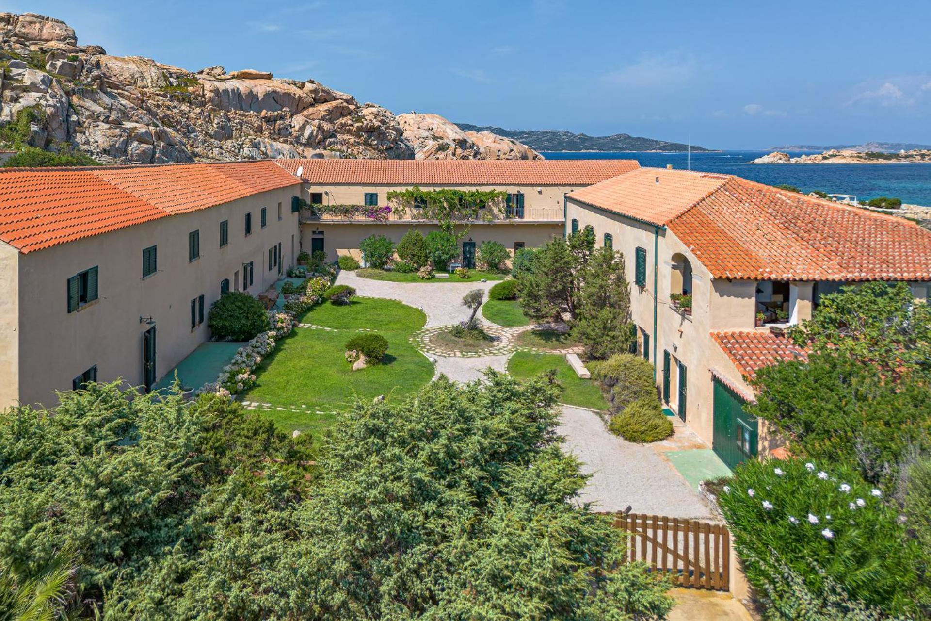 Residence Cala Francese - Case Sul Mare La Maddalena  Luaran gambar
